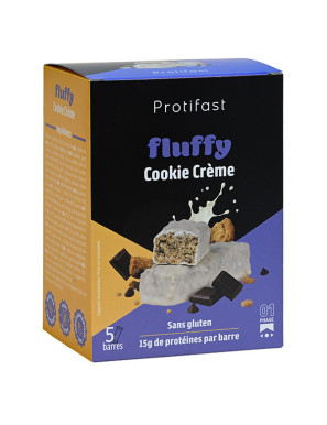 High protein fluffy crisp bar with cookies and cream biscuit pieces